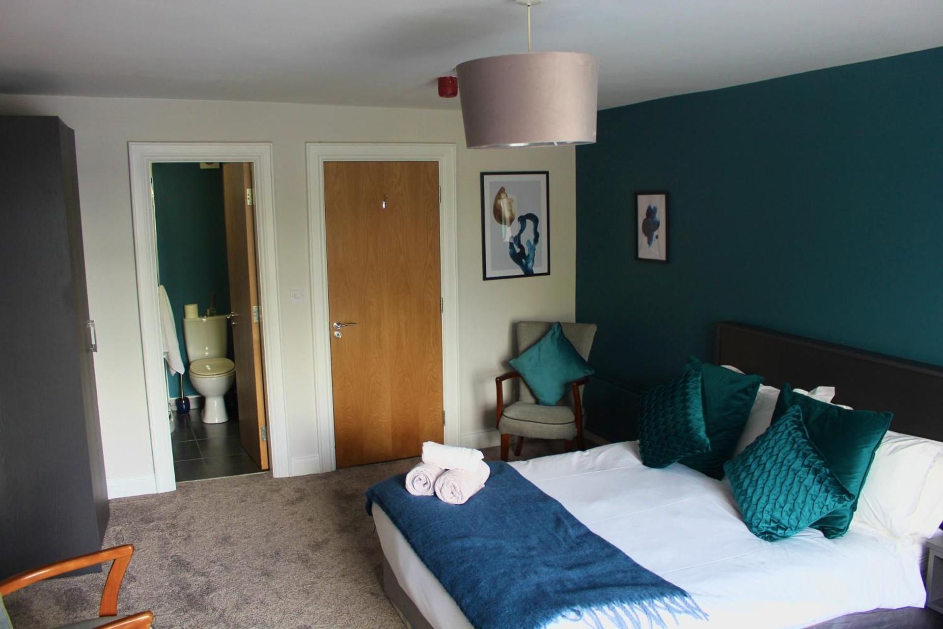 Double Room with Private Bathroom