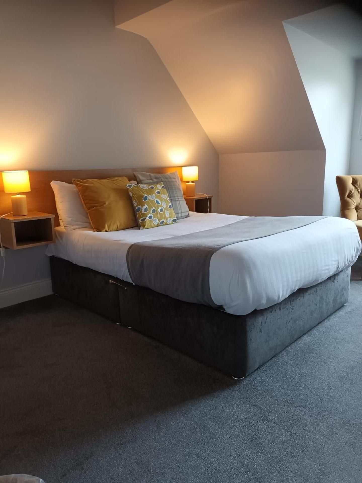Double Room with Private Bathroom