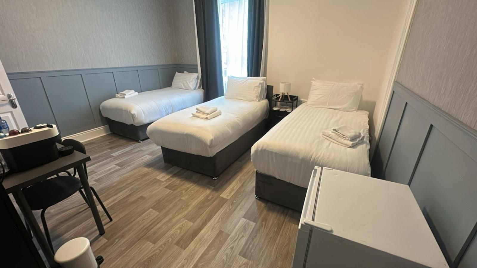 Basic Triple Room