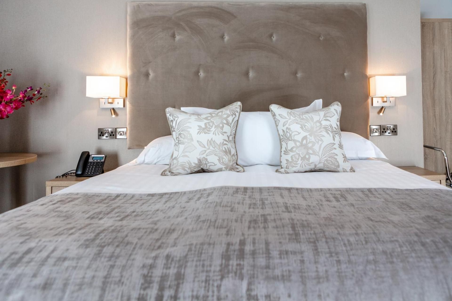 Gleesons Townhouse Booterstown Double Room