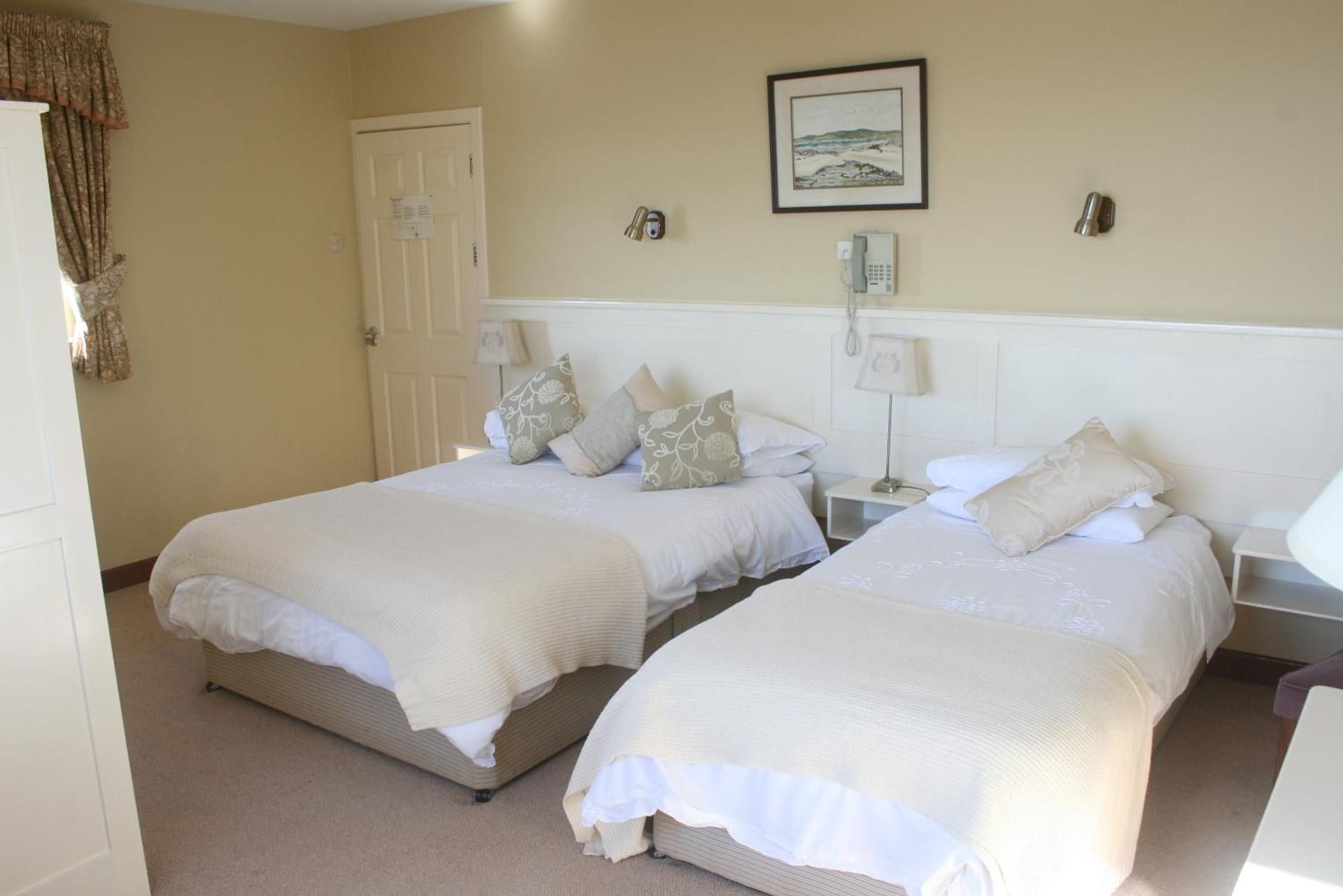 Deluxe Family Suite