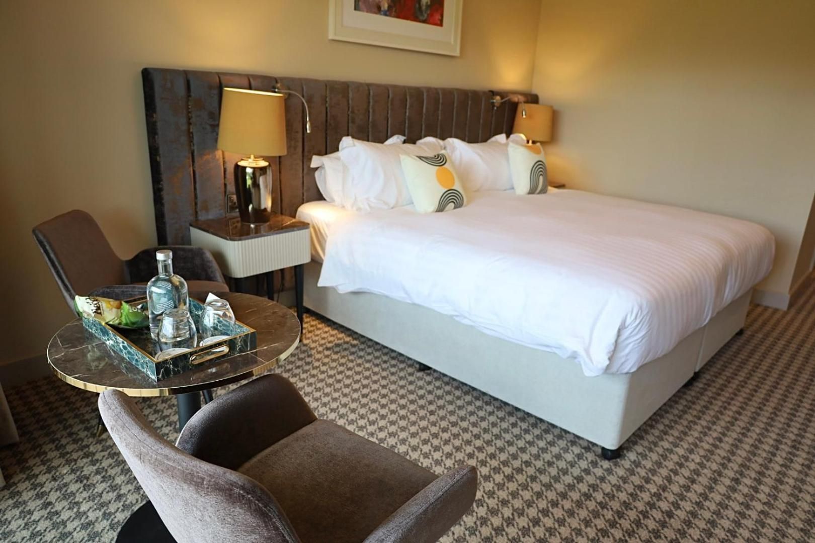 Standard King Room with Paddock View and Terrace - Accessible