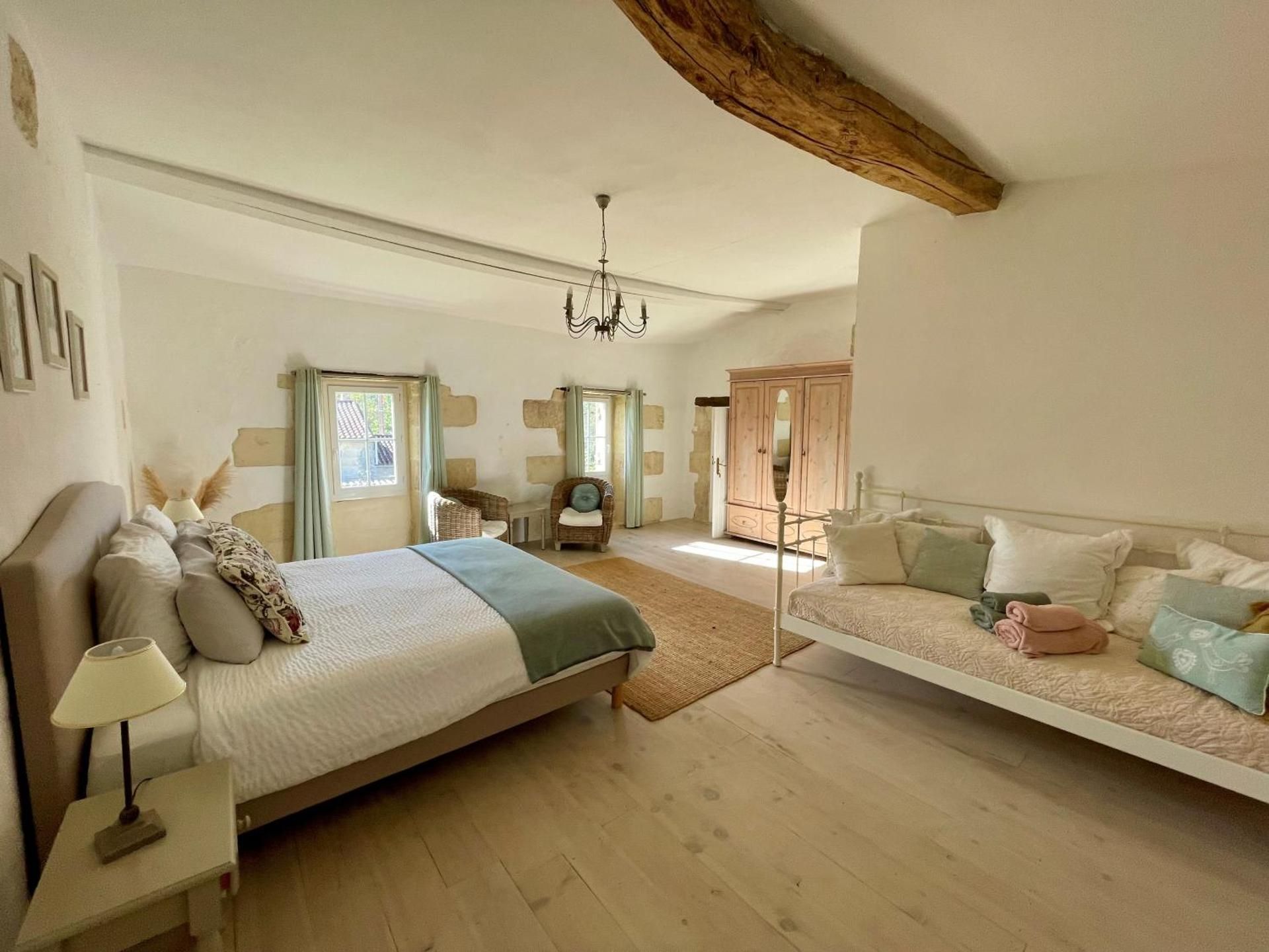 Superior King Room