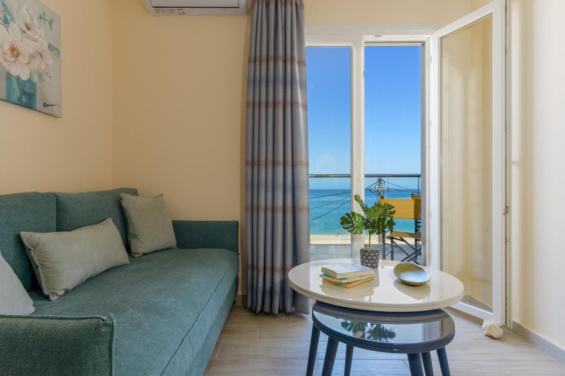 Apartment with Sea View