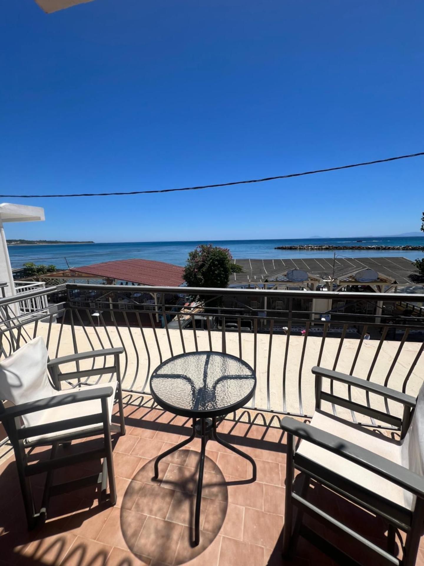 Deluxe Double Room with Balcony and Sea View