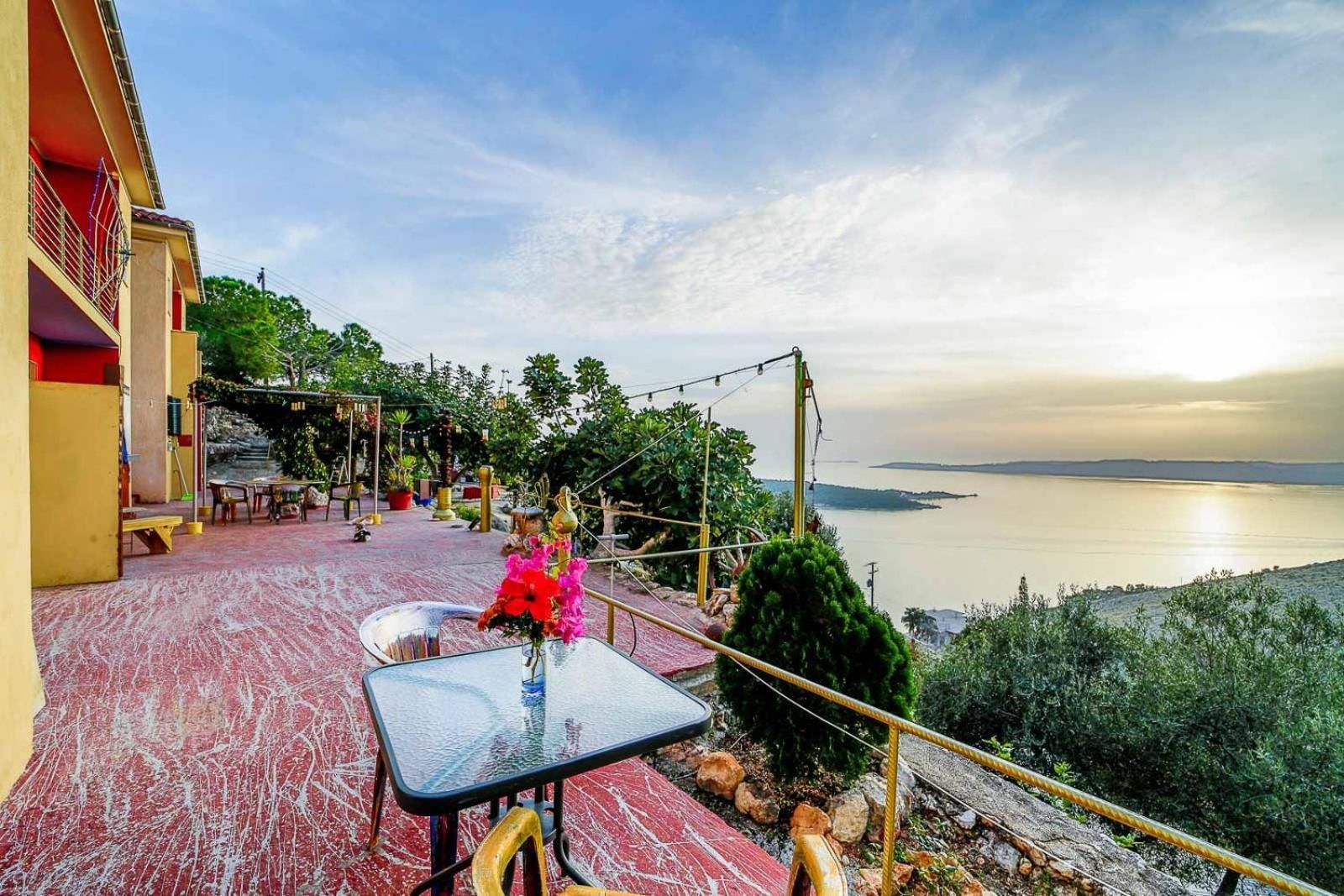 Double or Twin Room with Sea View
