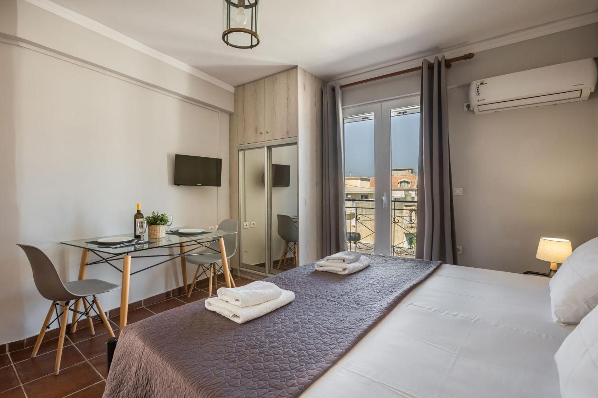 Apartment with Balcony