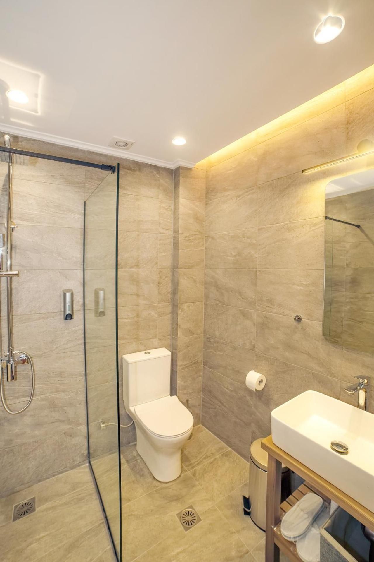 Deluxe Suite with Sea View