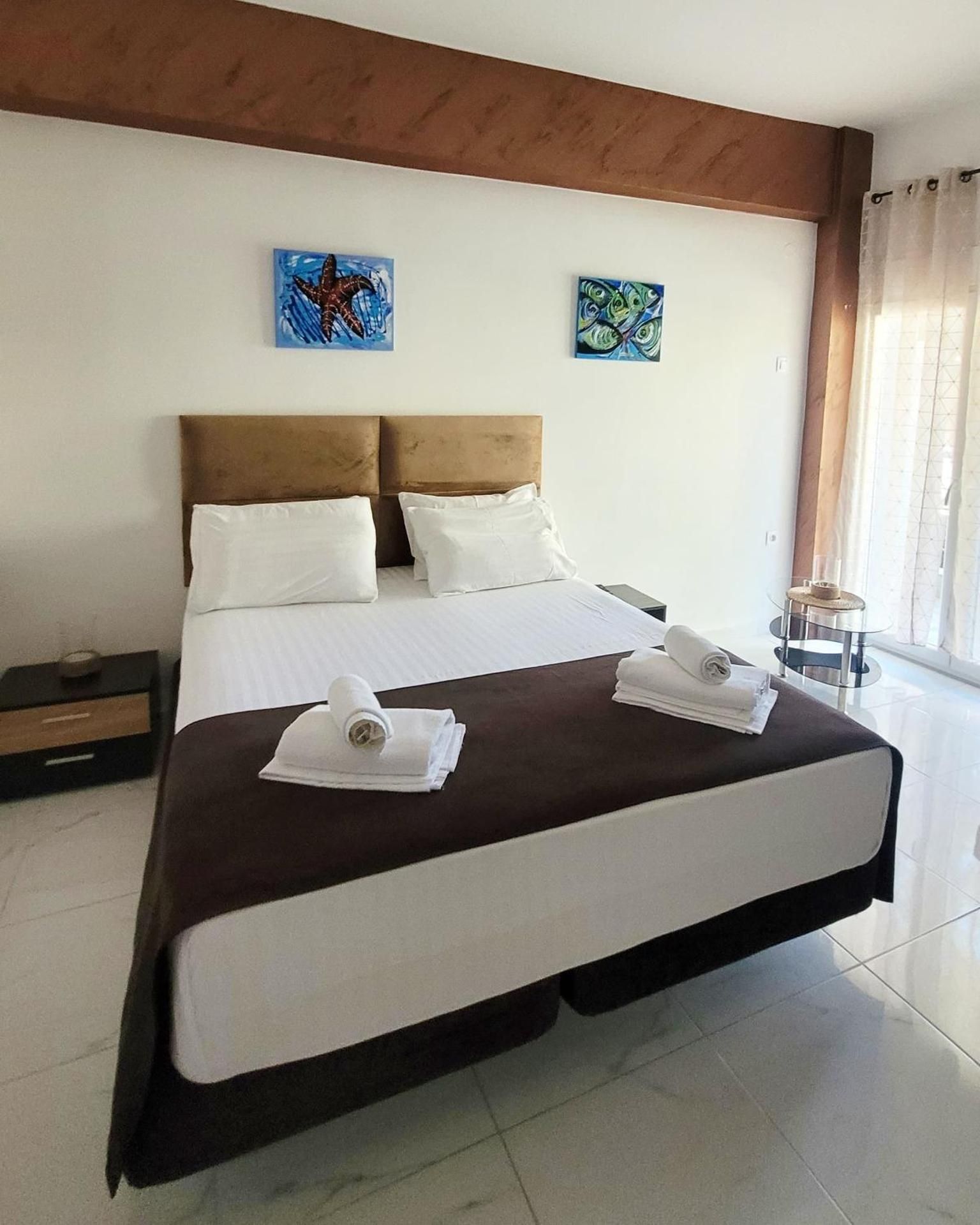 One-Bedroom Apartment with Terrace