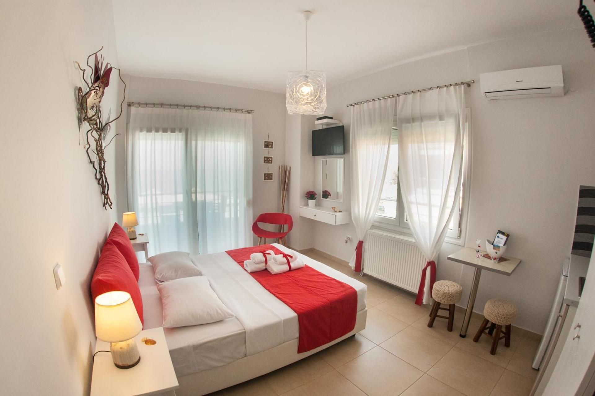Studio Apartment with Sea View