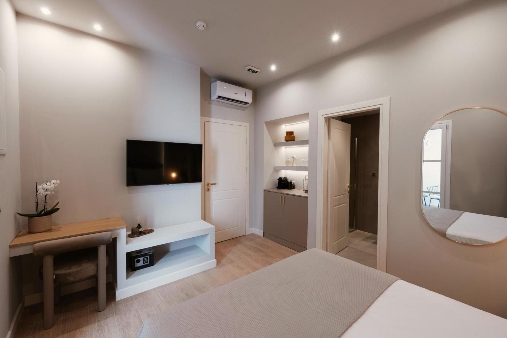 Double Room with Terrace