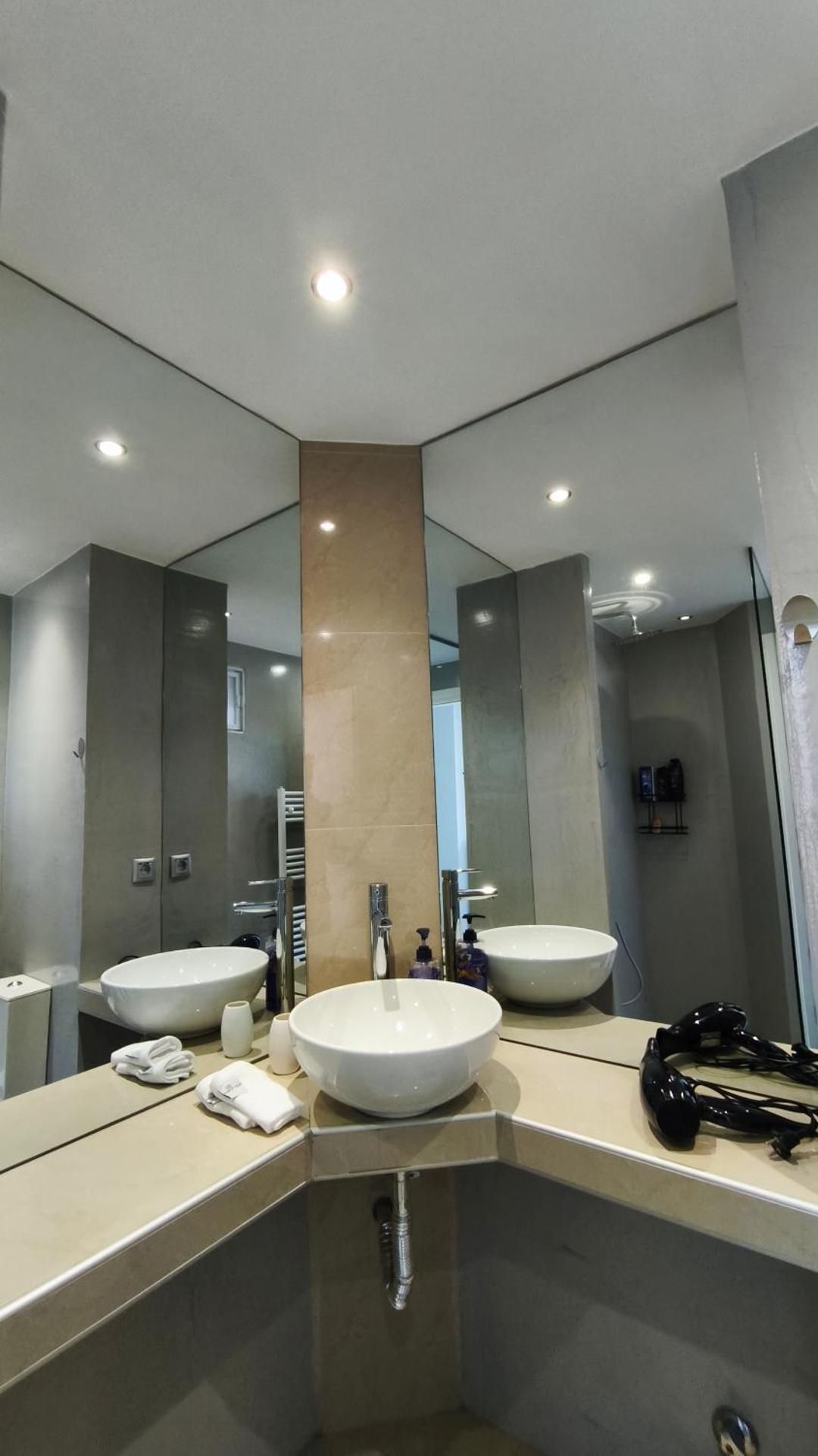 Deluxe One-Bedroom Apartment with City View