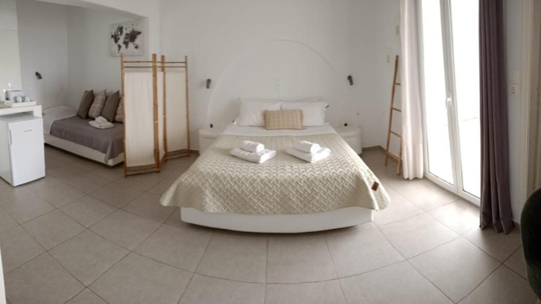 Mama's Pension Triple Room with Sea View