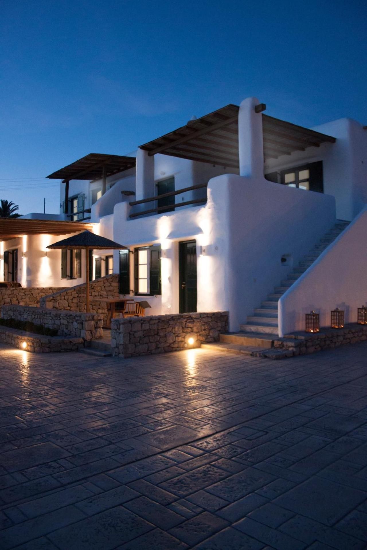 Seethrough Mykonos Suites