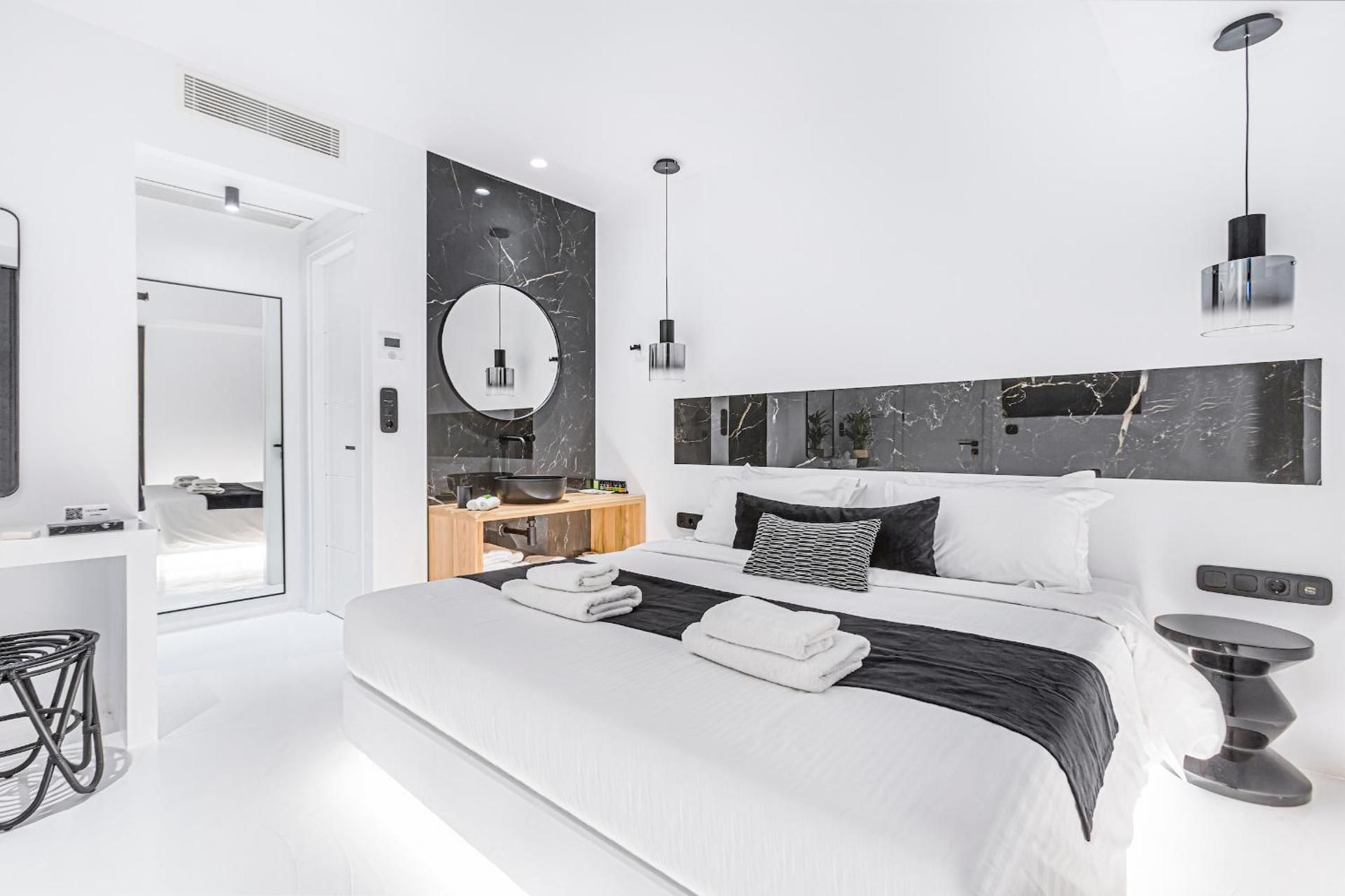 Cave pool - Two Bedroom Suite