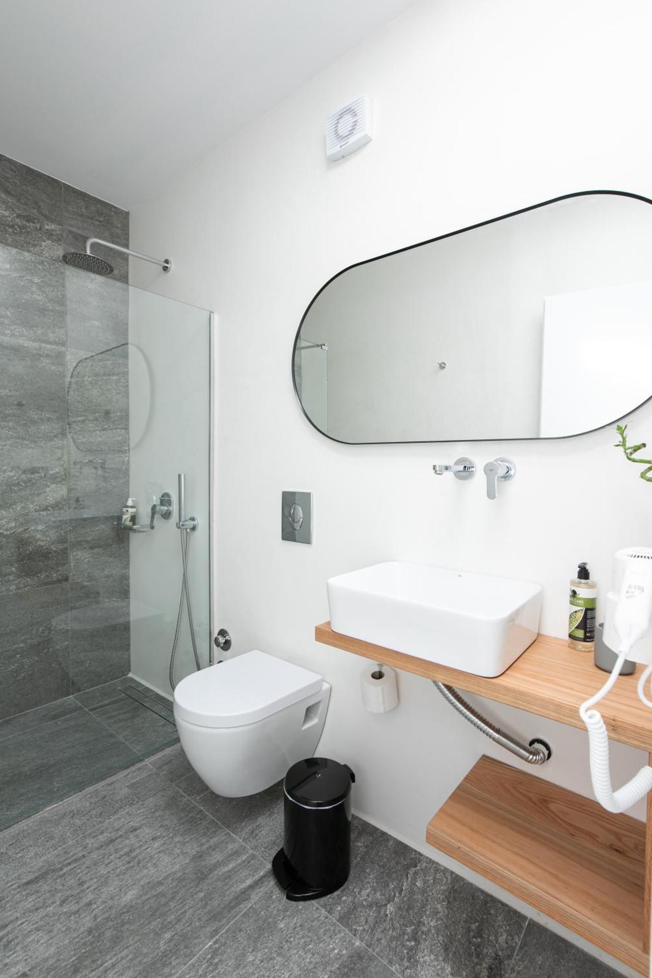 Mytheo Junior Suite with Garden View 3