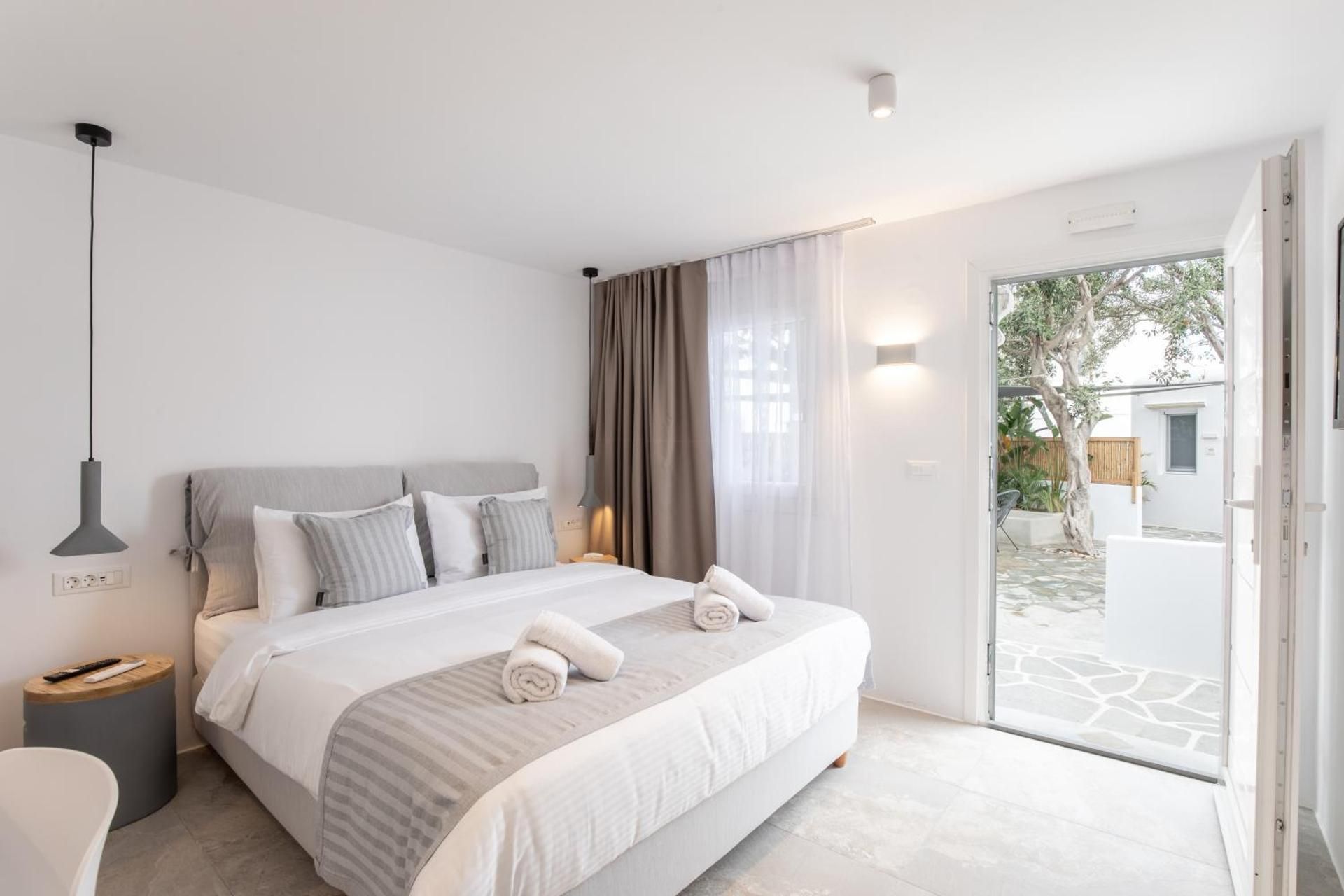 Double Room with Patio