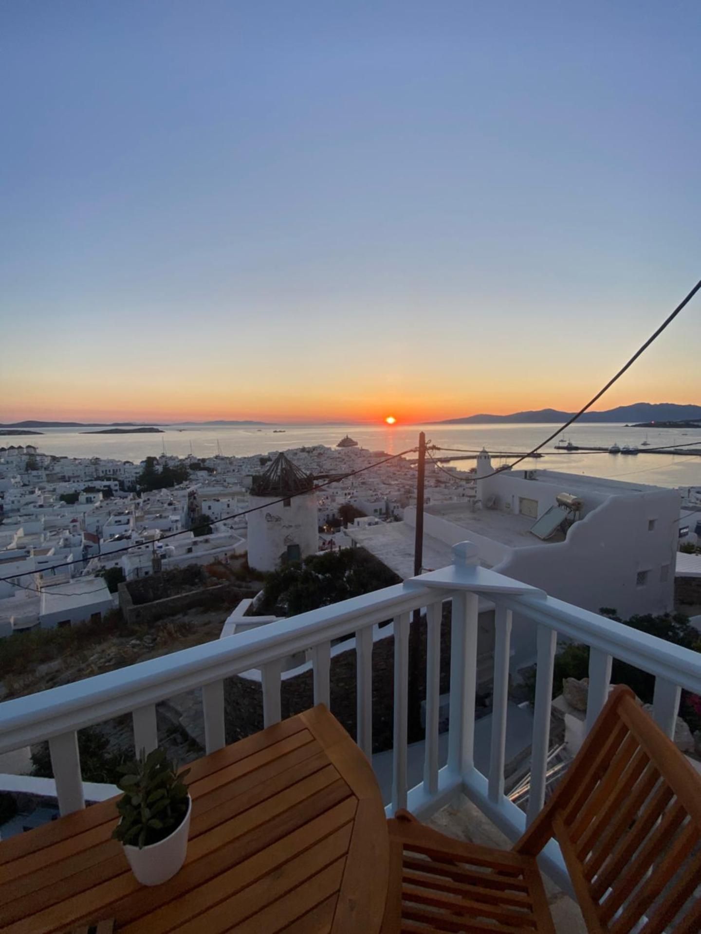 Deluxe Double Room with Balcony and Sea View
