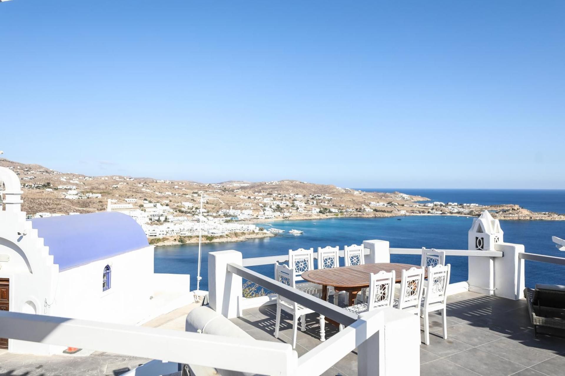 Villa with Sea View