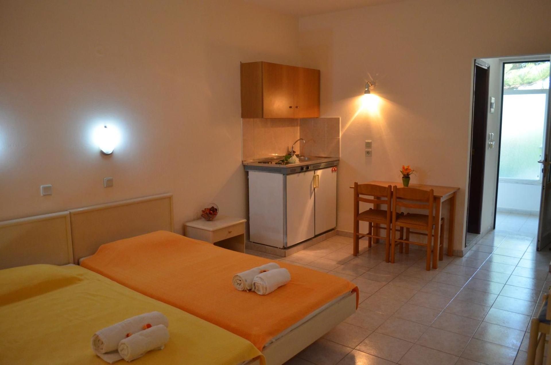 Studio for 2 people