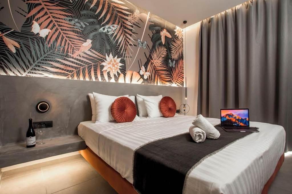 Junior Suite With Private Pool
