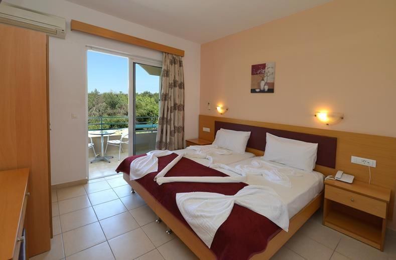 Apartment (2 Adults)