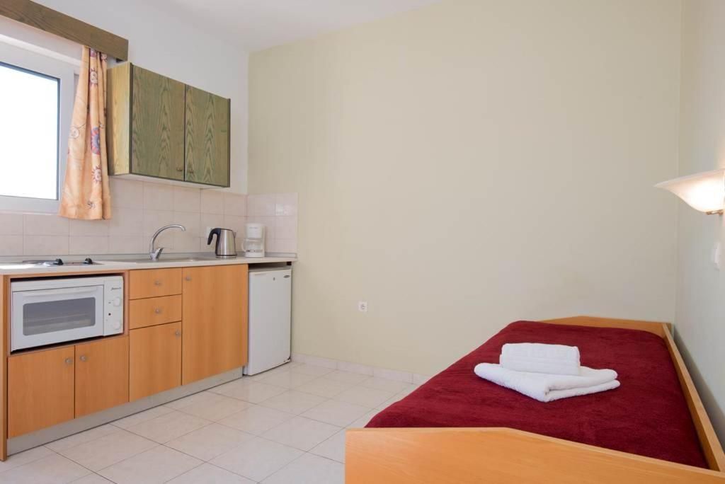 Apartment (4 Adults)