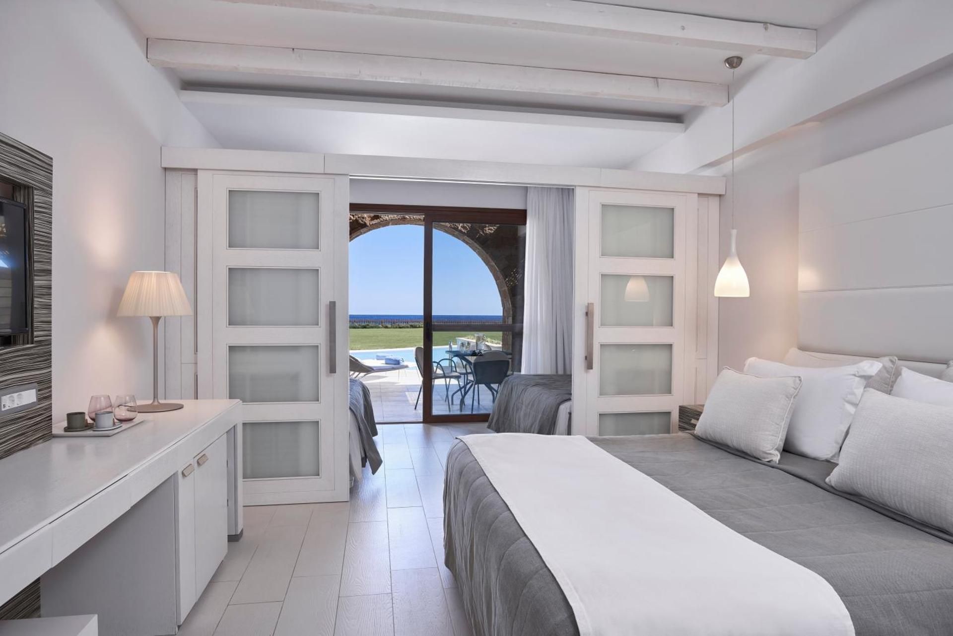 Family Premium Room Swim up Sea View