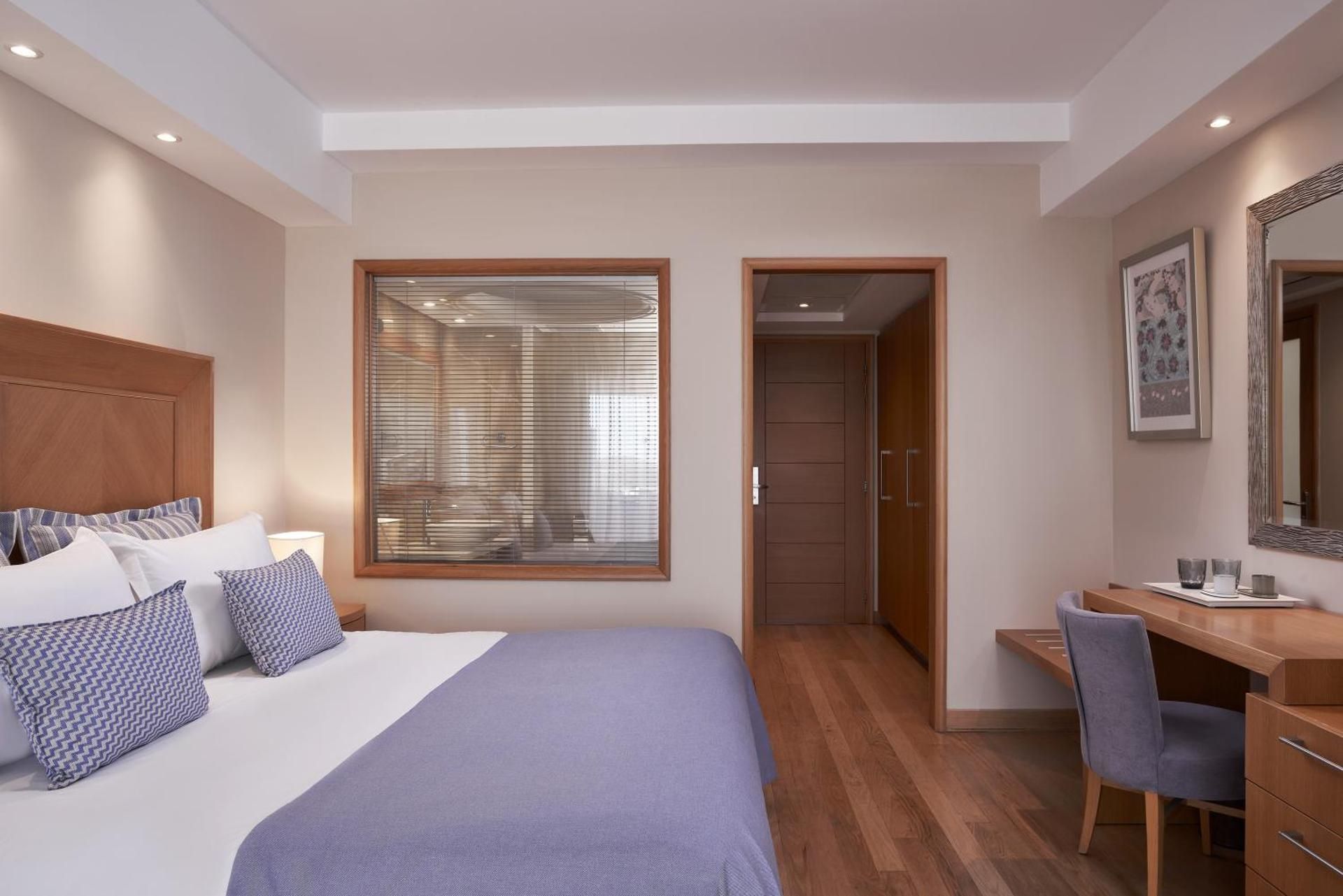 Double Room Swim up Inland View