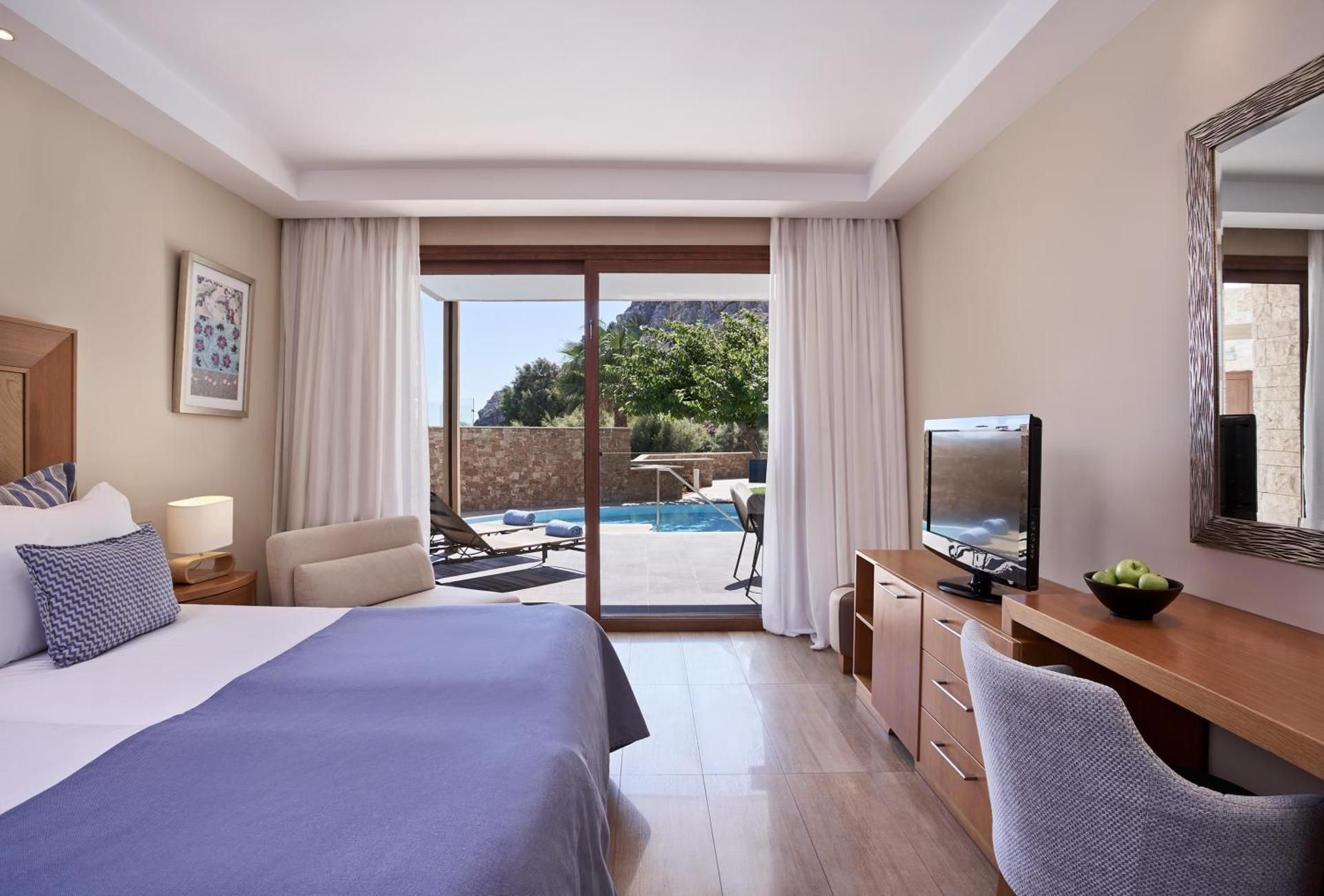 Double Room Swim up Inland View