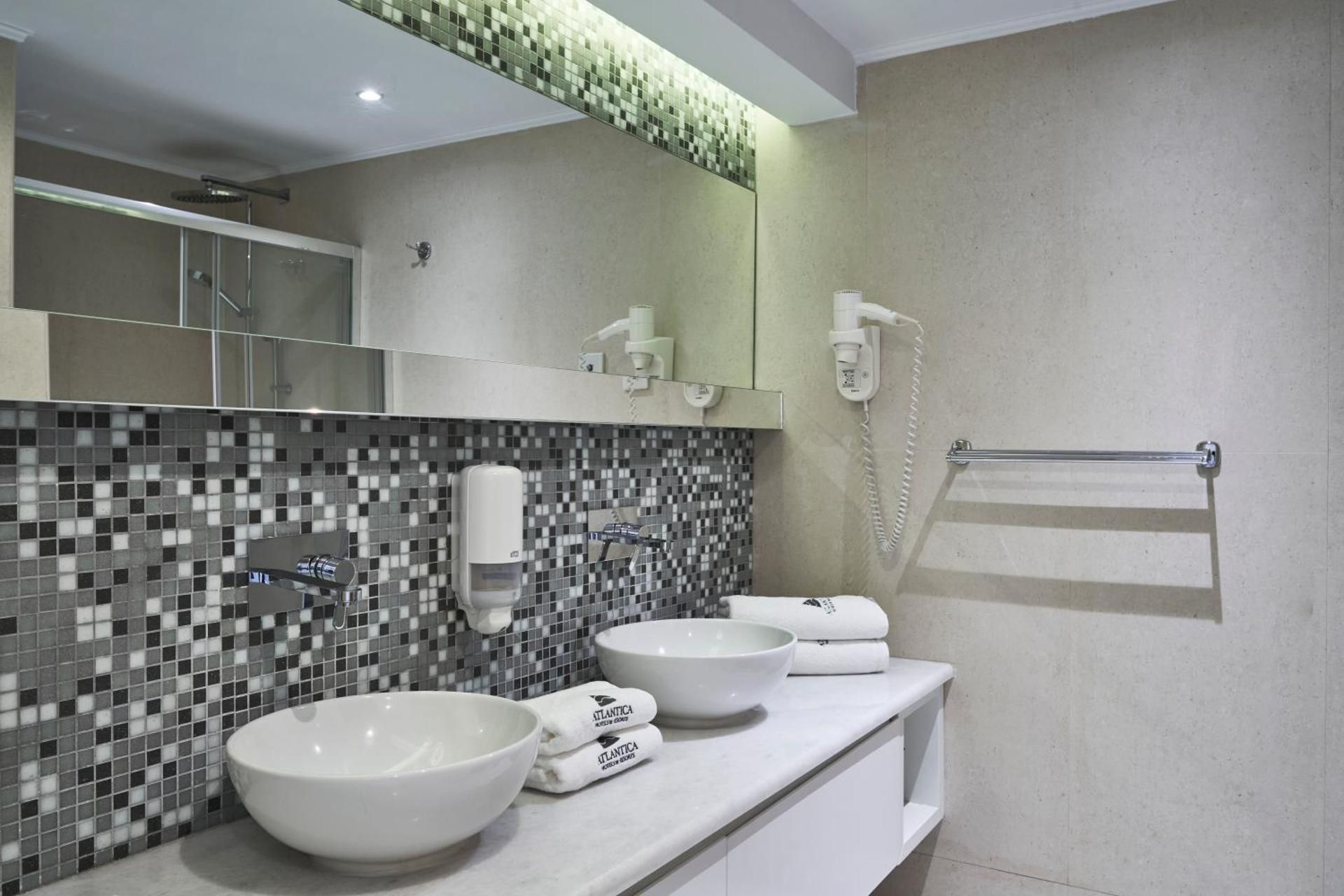 Family Premium Room Inland View