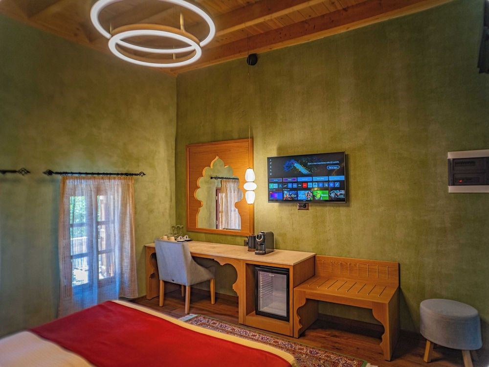 Fabrizio del Carretto Junior Suite 10