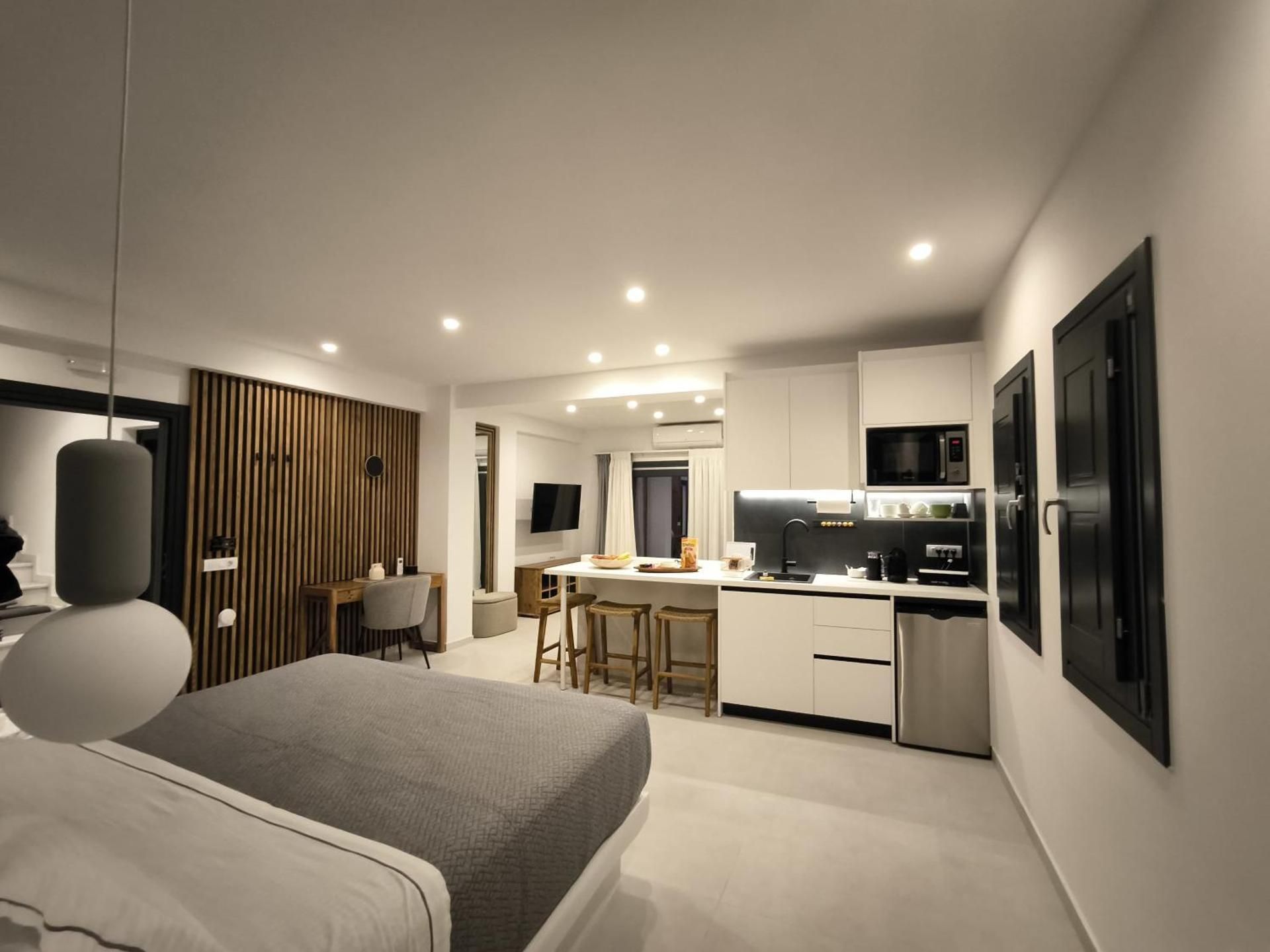 Suite with Private Pool