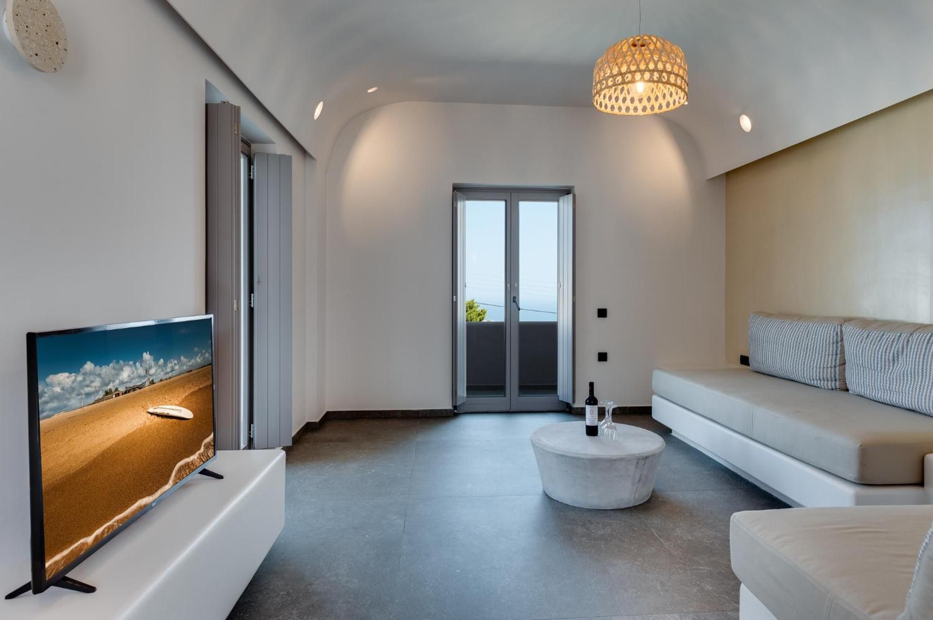 Deluxe Sea View Suite with Outdoor Hot Tub