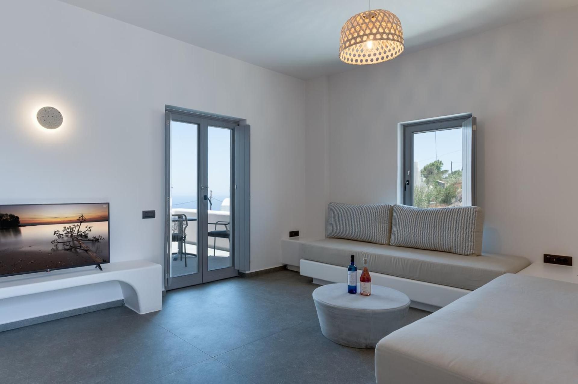 Superior Suite with Outdoor Hot Tub & Village view