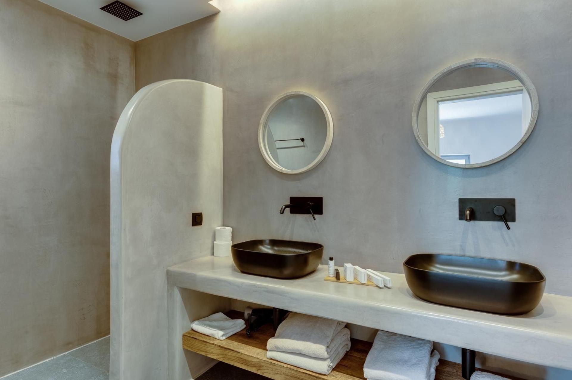 Superior Suite with Outdoor Hot Tub & Village view