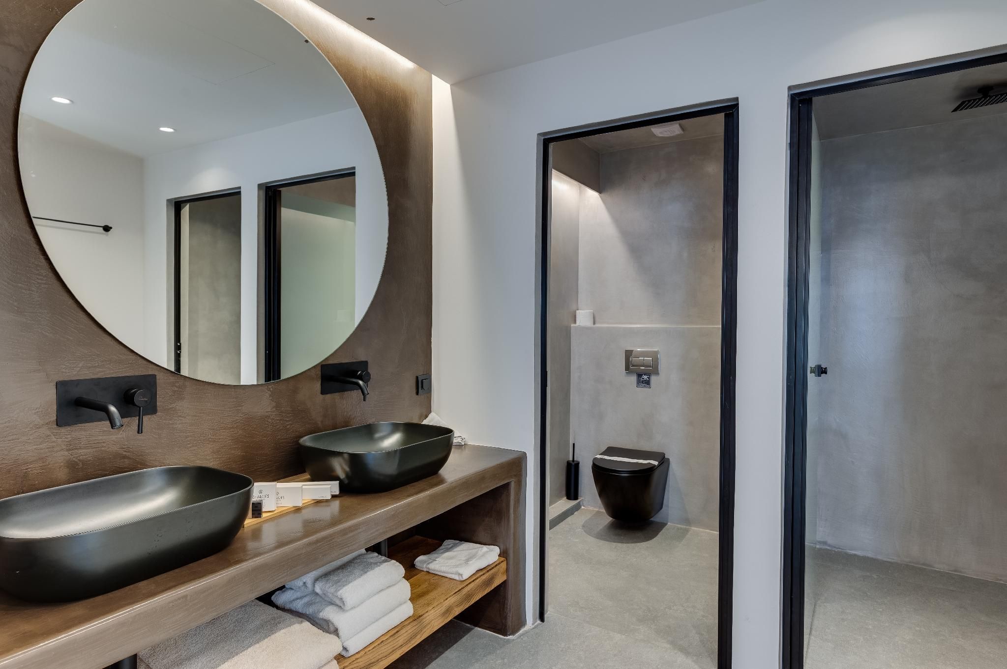 Elements Cozy Suites - Santorini