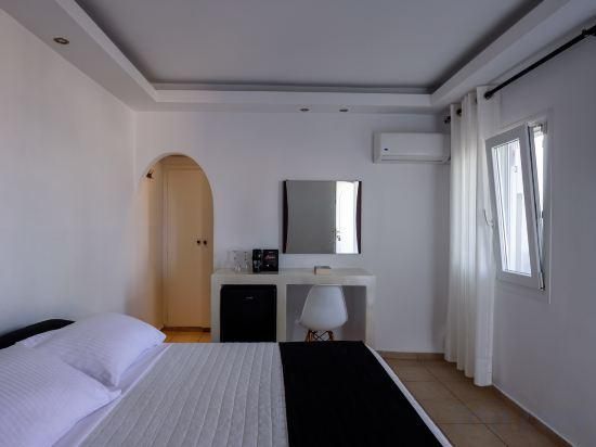 Triple Room with sea view