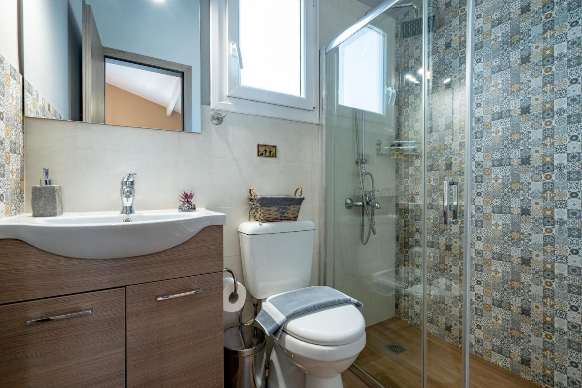 One-Bedroom Bungalow