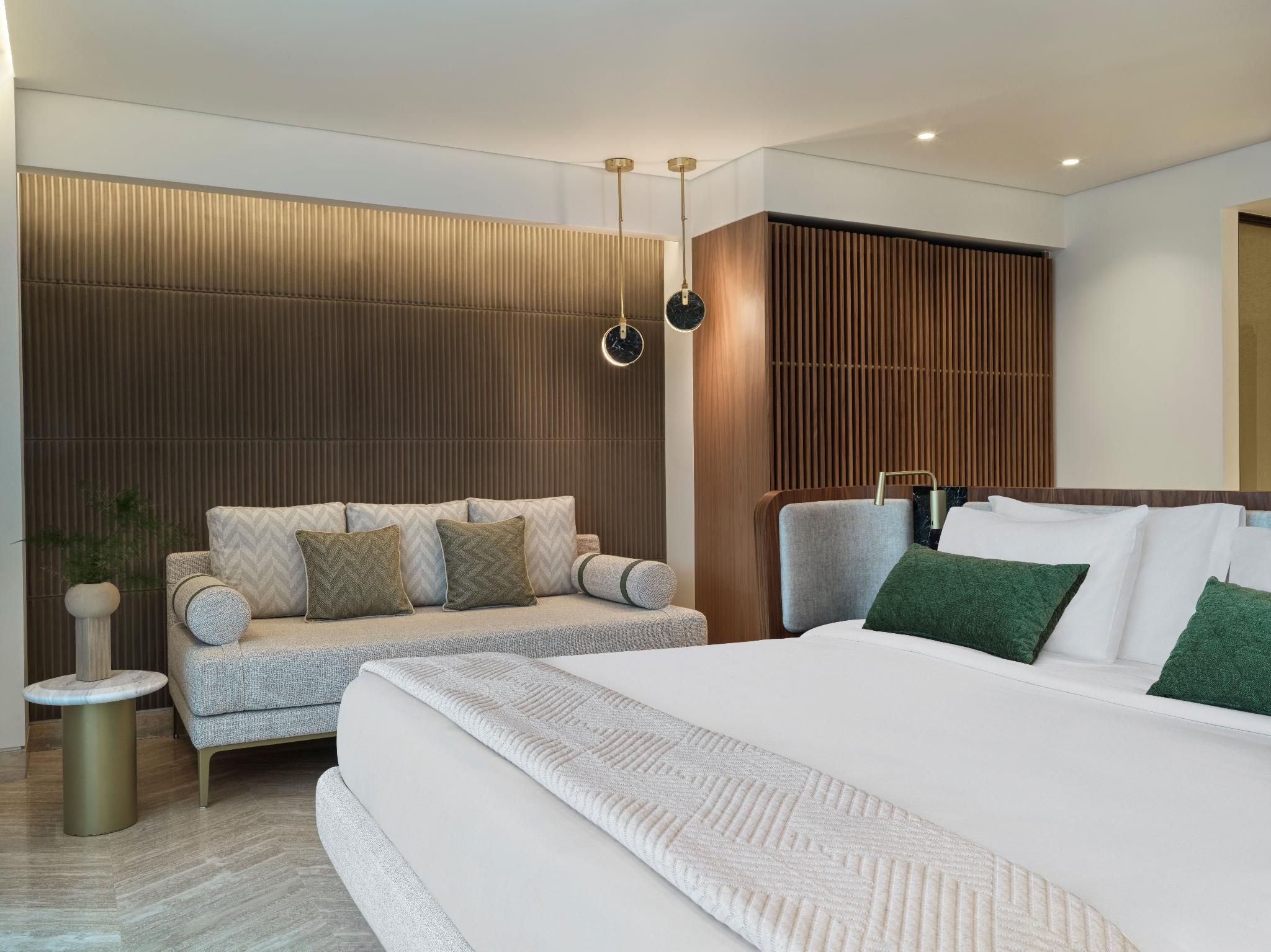 Premium Suite