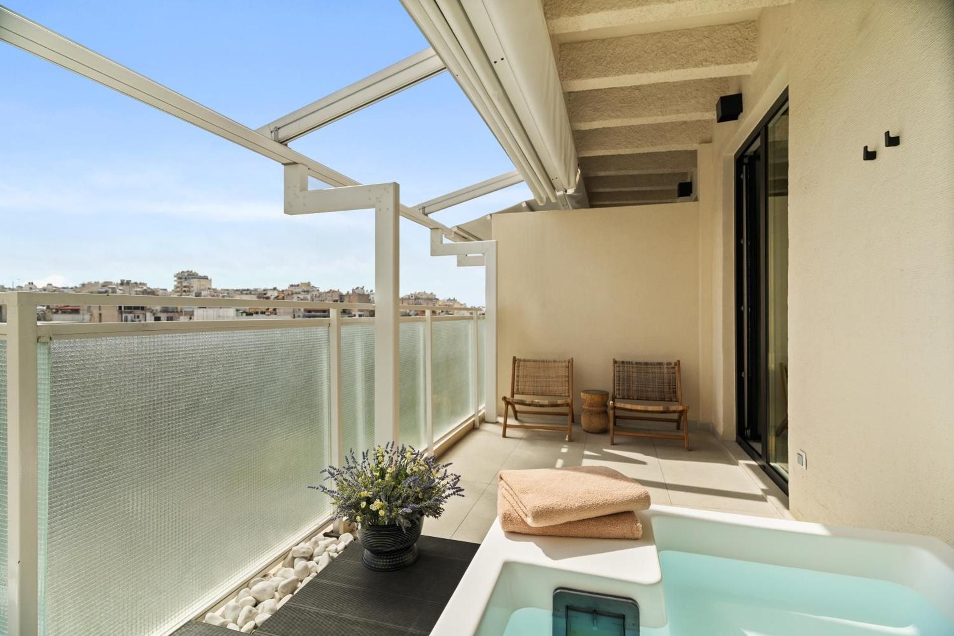 Junior Suite With Private Pool