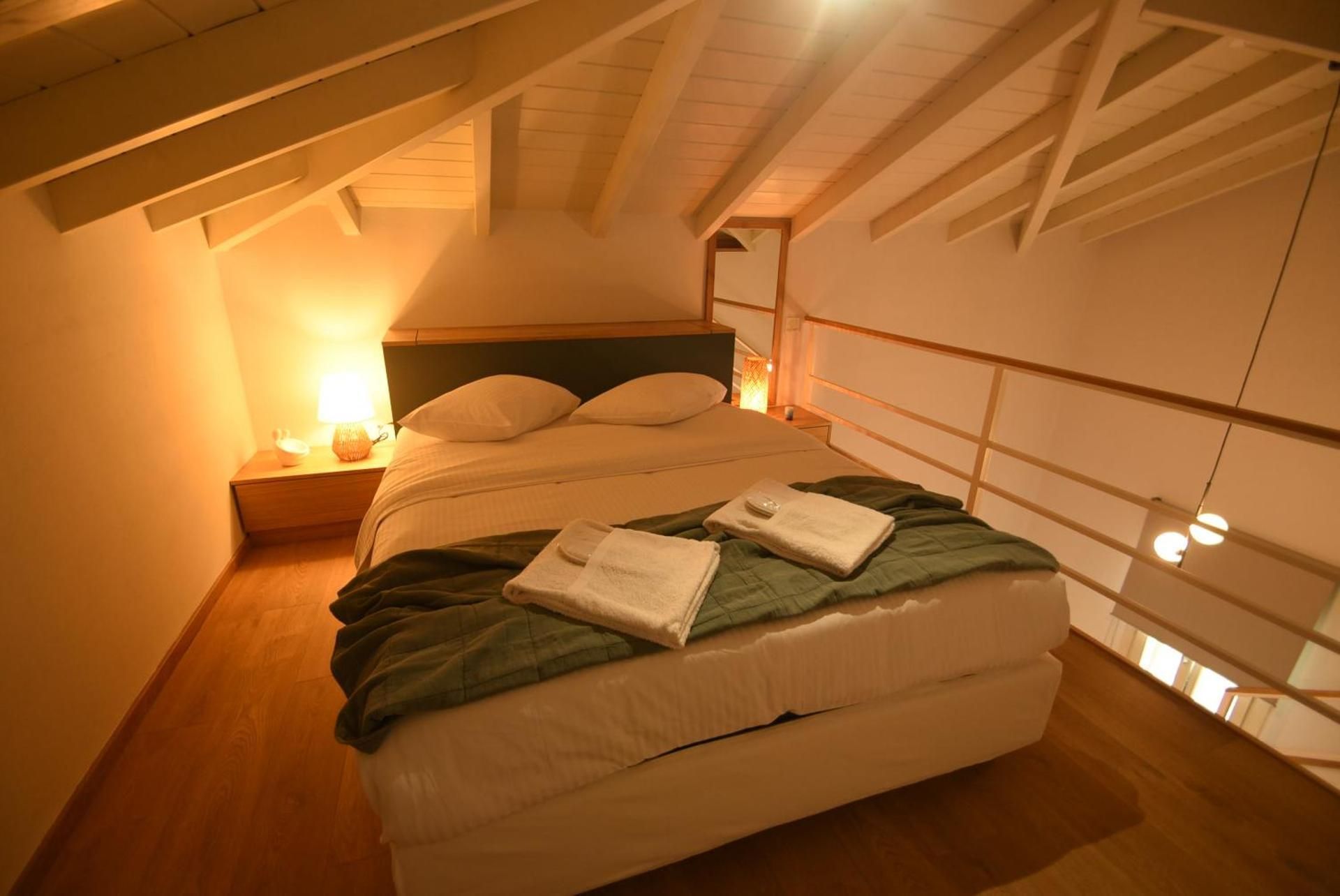 Apartment - Split Level