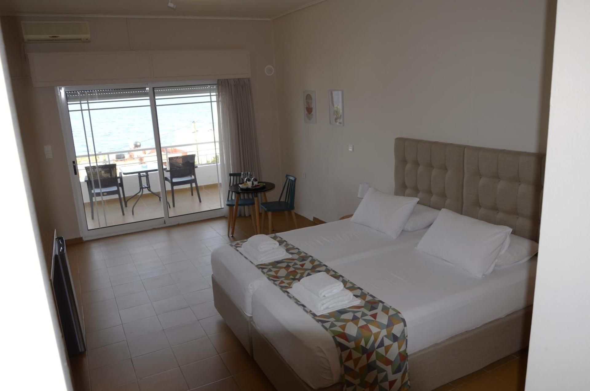 Twin Room with Sea View