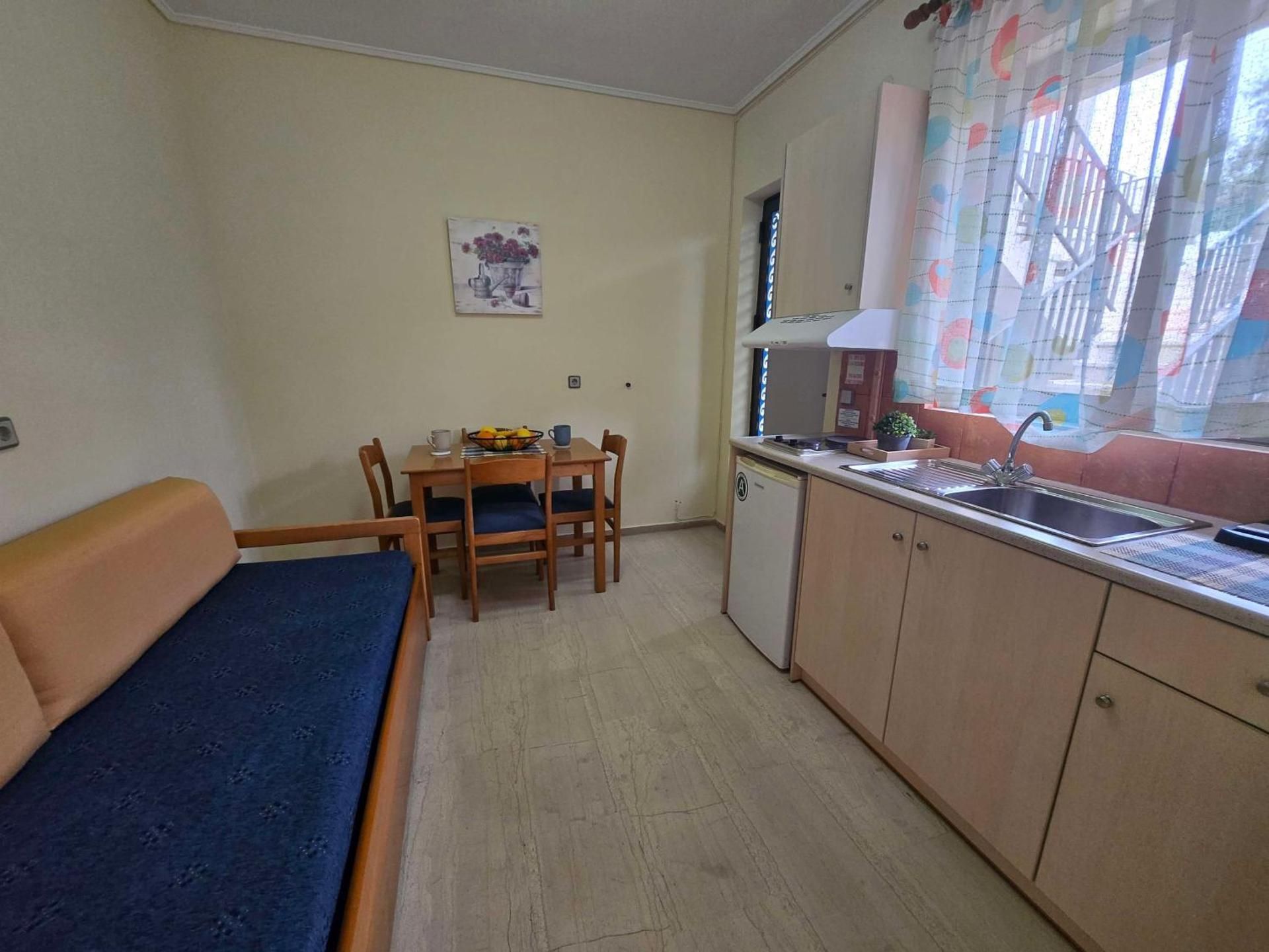 Two-Bedroom Apartment with Balcony and Sea View