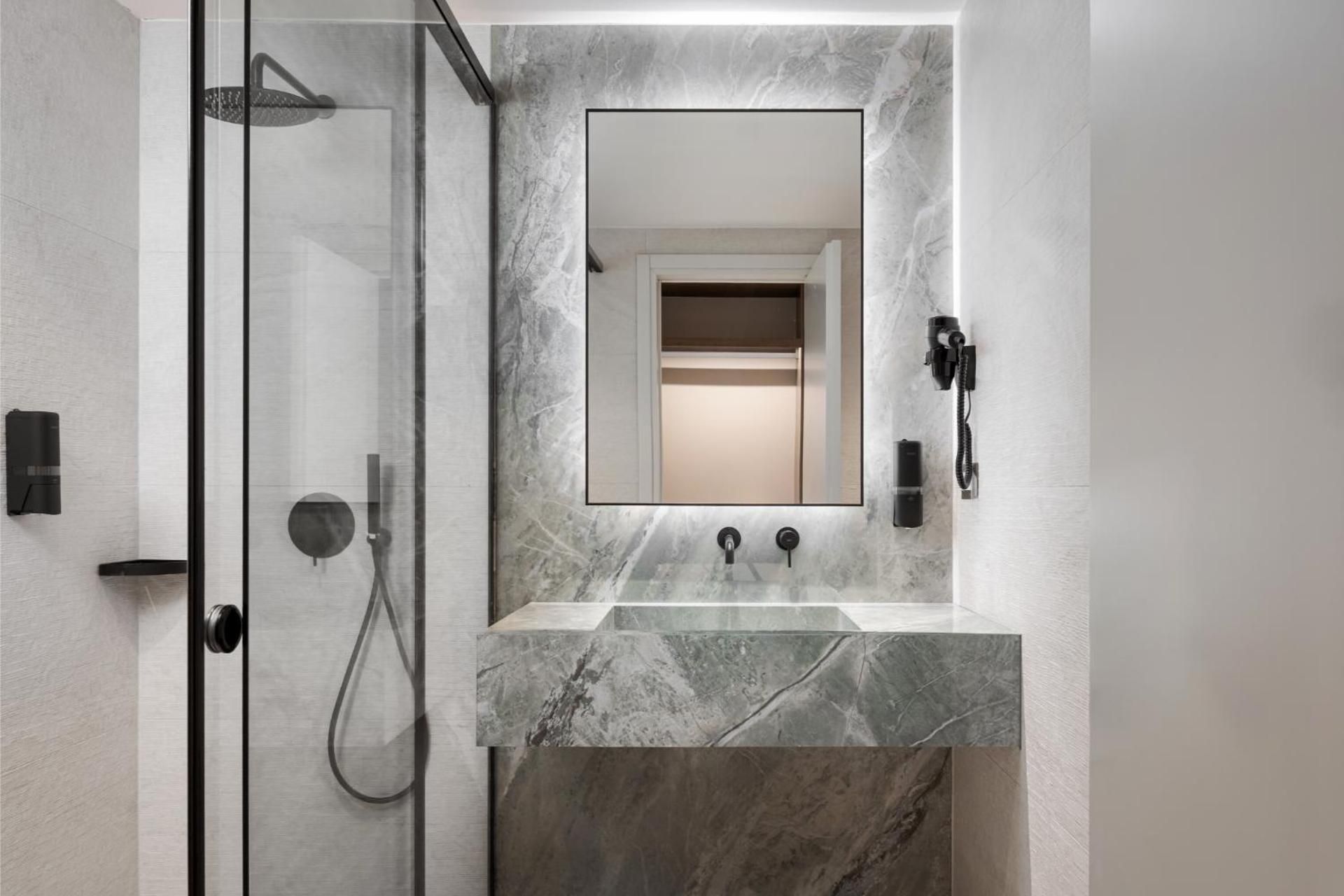 Executive Triple Room