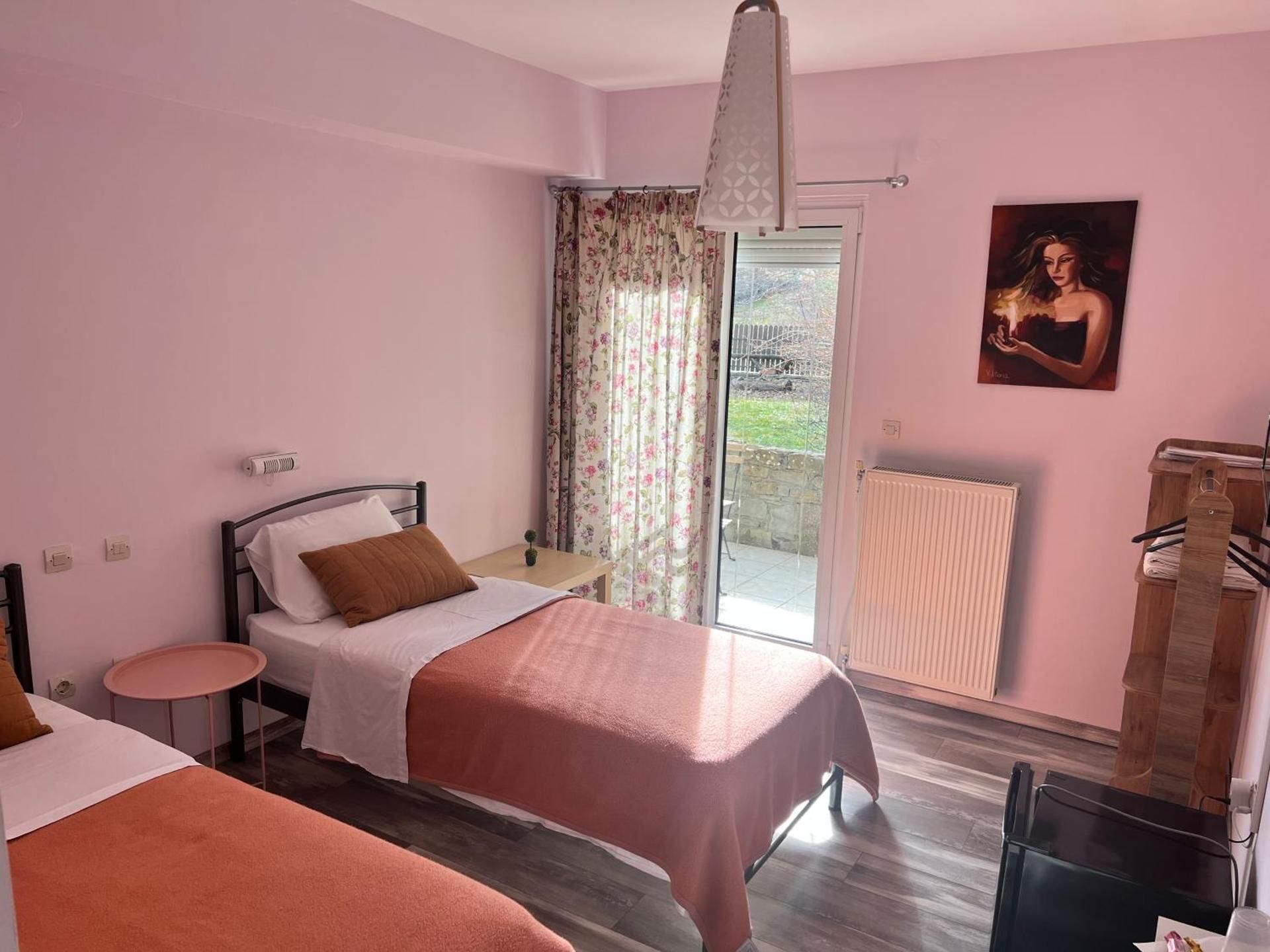 Twin Room with Mountain View