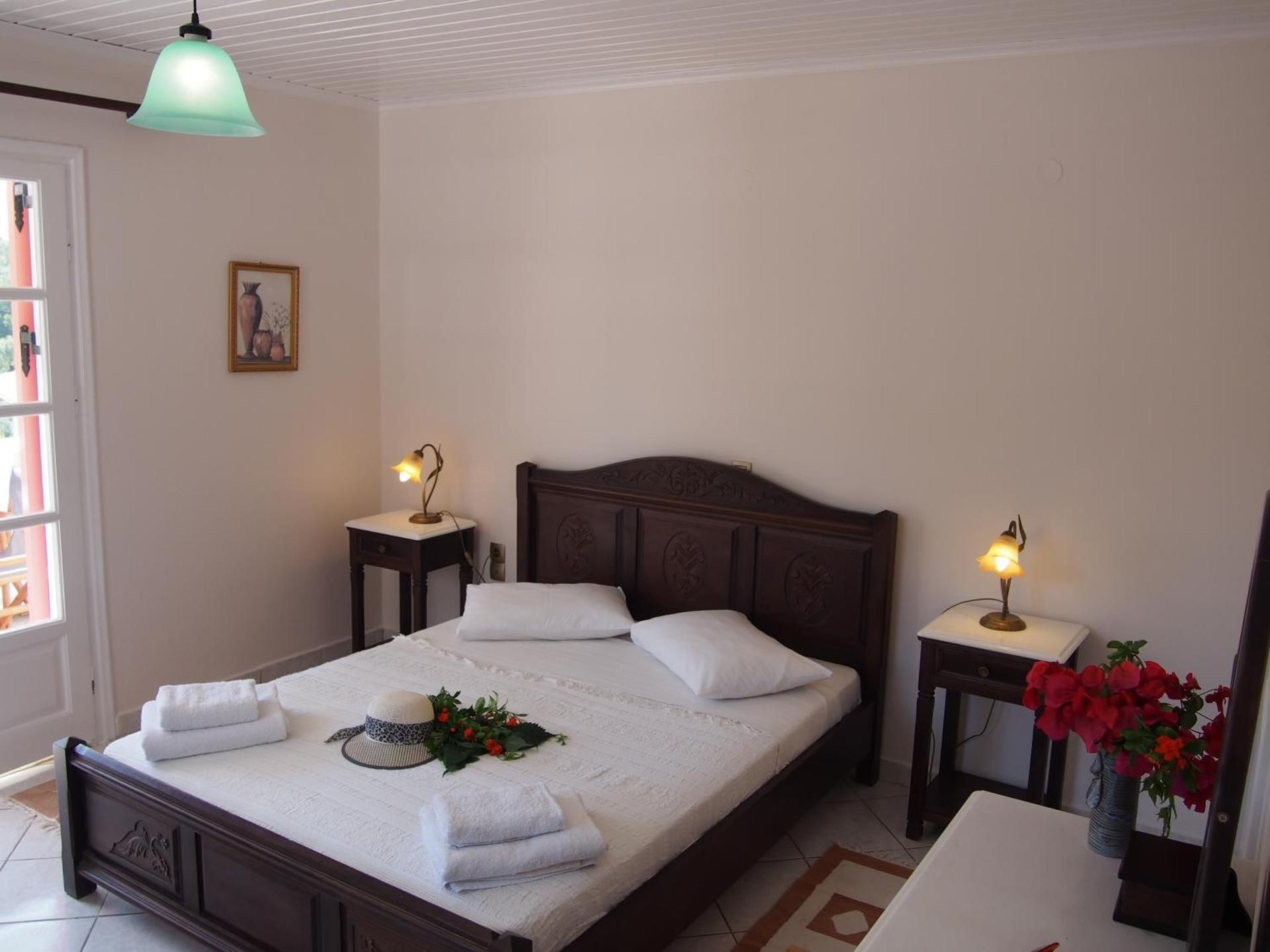 Apartment (4 People)