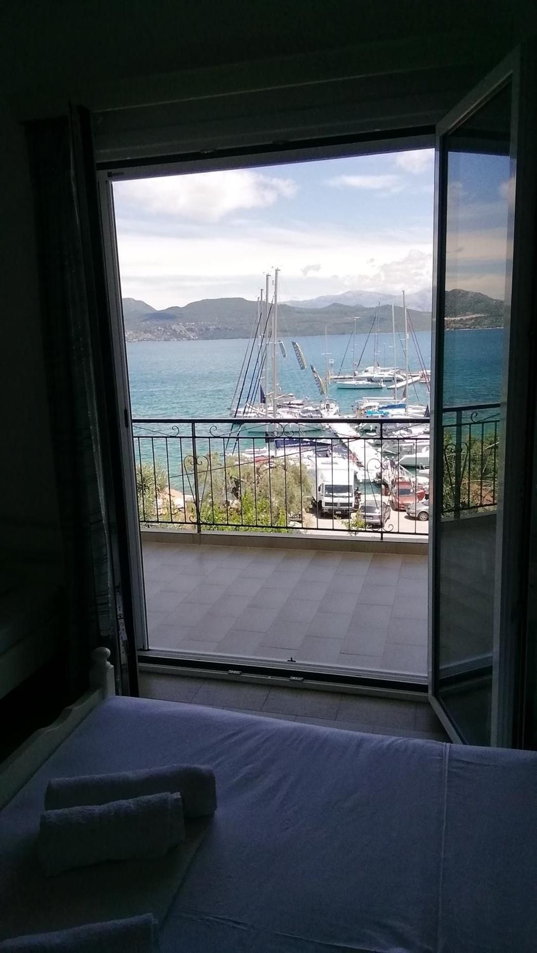 Studio with Sea View