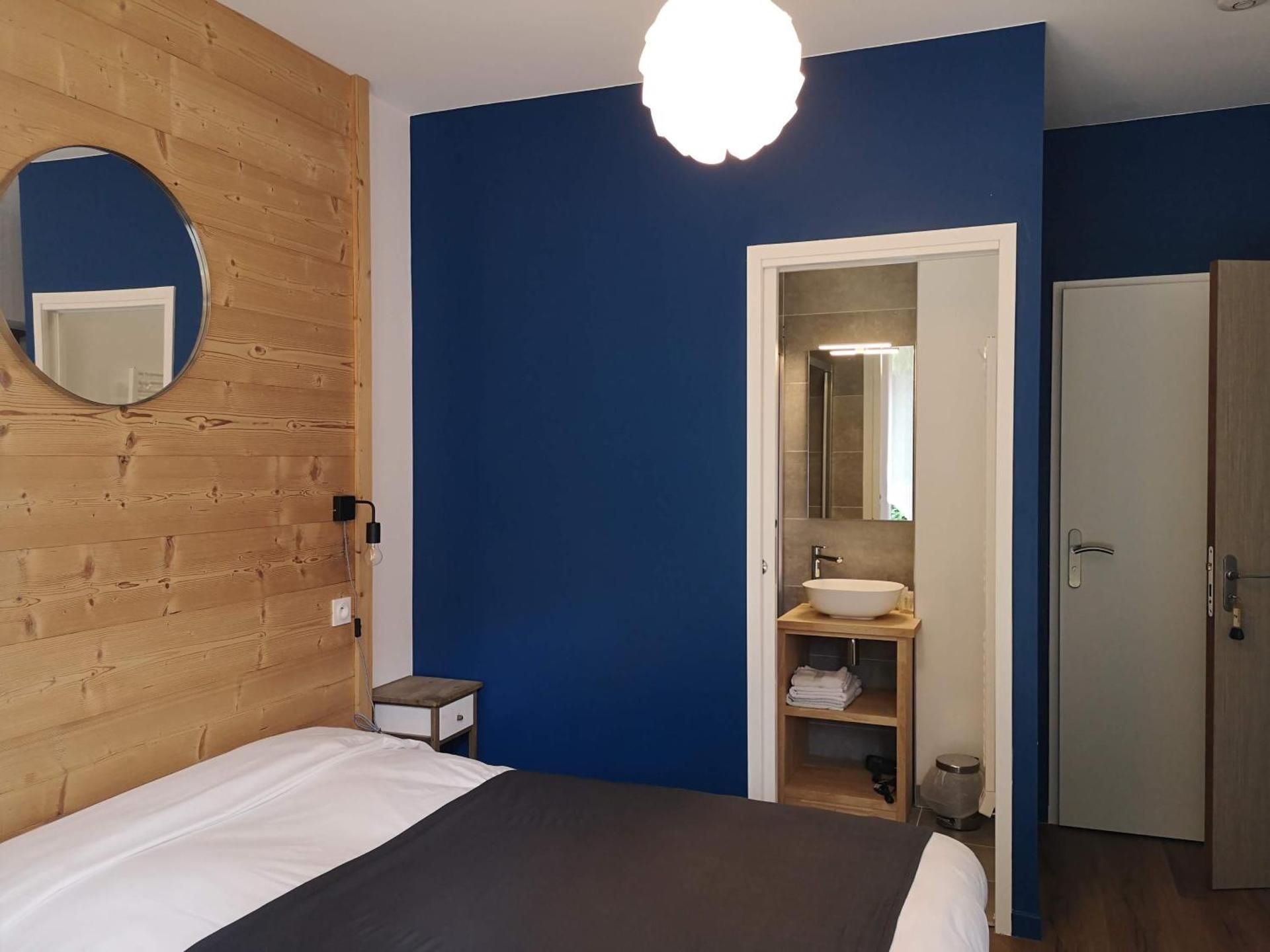 Double Room with Mountain View
