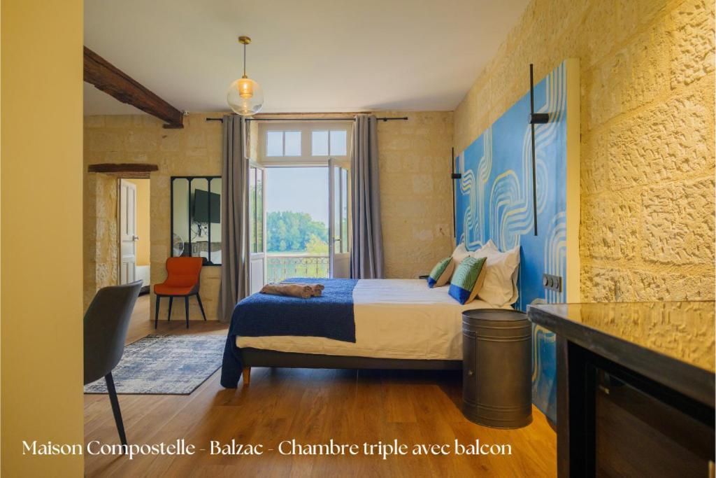 Compostelle House -Triple Room- Balzac/Ronsard